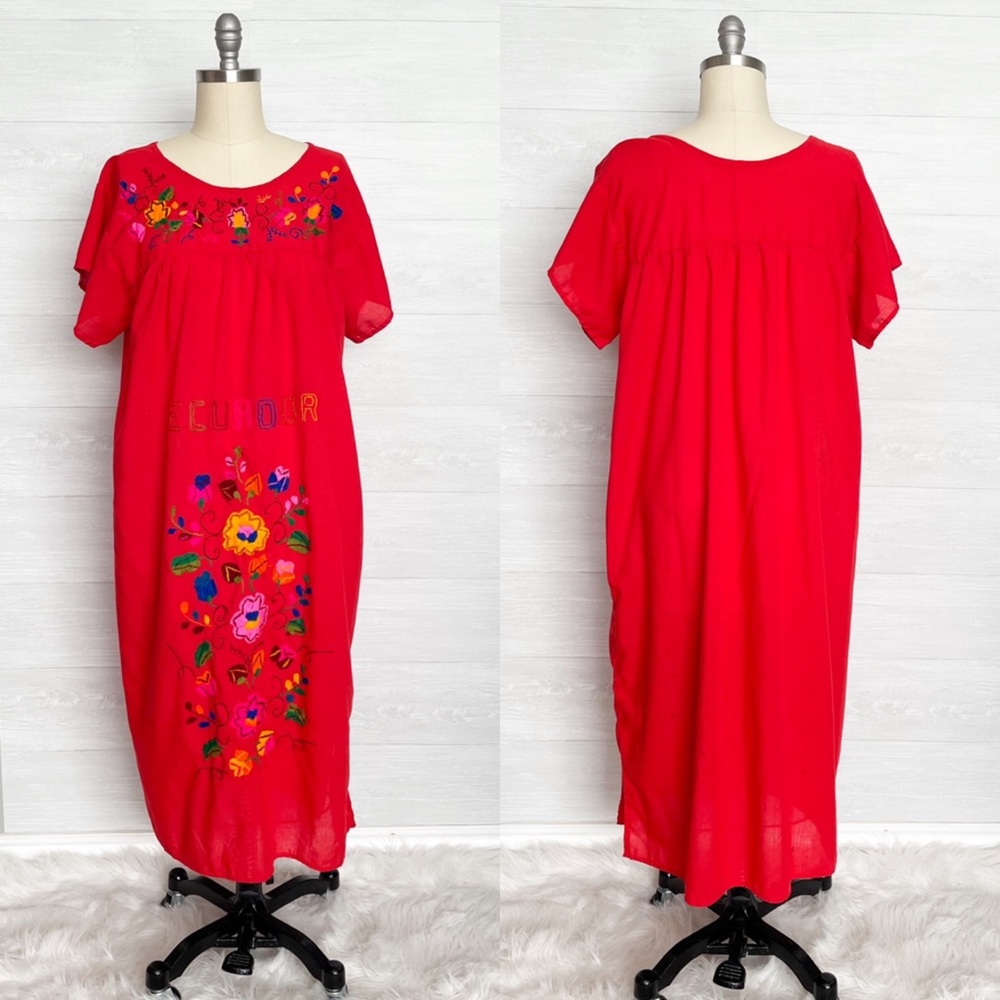 PUEBLA Mexican Ecuador Embroidered Peasant Vintage Tunic Dress